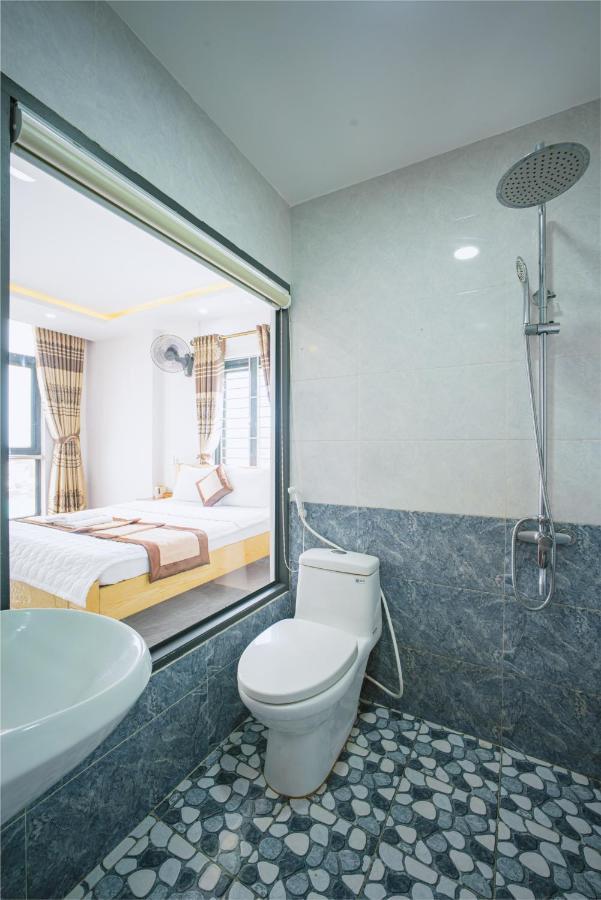 Phu Xuan Hotel Куинён Экстерьер фото