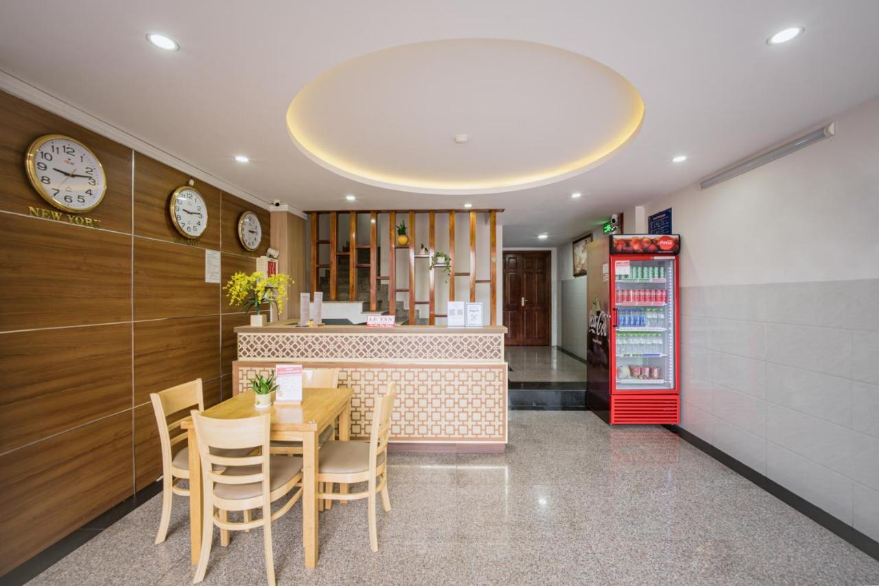 Phu Xuan Hotel Куинён Экстерьер фото